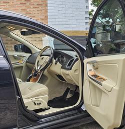 2017 Volvo XC60 D4 Luxury MY17 AWD Power Blue