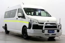 2020 Toyota Hiace Commuter