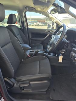 2017 Ford Everest Trend UA Red