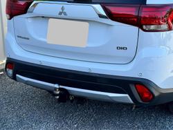 2018 Mitsubishi Outlander LS