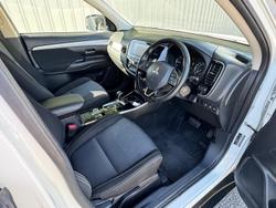 2018 Mitsubishi Outlander LS