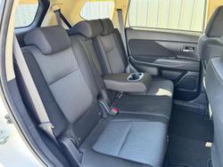 2018 Mitsubishi Outlander LS