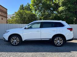 2018 Mitsubishi Outlander LS