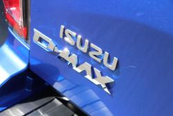 2025 Isuzu D-MAX X-TERRAIN