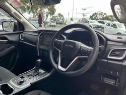 2021 Isuzu MU-X LS-M