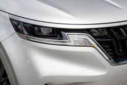 2021 Kia Carnival S