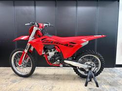 2025 Gas Gas MC 250F MC Red
