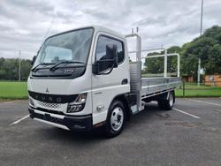 2025 Fuso Canter 515 White