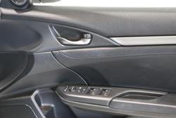 2018 Honda Civic VTi-LX
