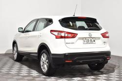 2015 Nissan QASHQAI ST