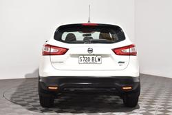 2015 Nissan QASHQAI ST