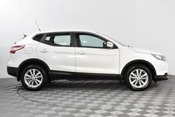 2015 Nissan QASHQAI ST