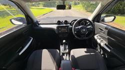 2019 Suzuki Swift GL Navigator
