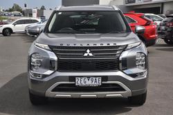 2023 Mitsubishi Outlander Exceed