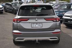 2023 Mitsubishi Outlander Exceed
