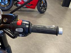 2017 Triumph Bonneville T120 Black Bonneville Grey