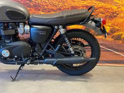 2017 Triumph Bonneville T120 Black Bonneville Grey