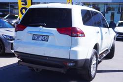 2015 Mitsubishi Challenger LS