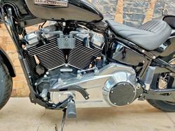 2025 HARLEY-DAVIDSON STREET BOB 117 (FXBB) ROAD VIVID BLACK