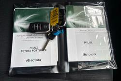 2020 Toyota Hilux SR5