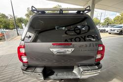 2020 Toyota Hilux SR5