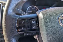 2017 Toyota Hilux SR