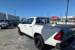 2017 Toyota Hilux SR