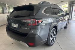 2022 Subaru Outback AWD Touring