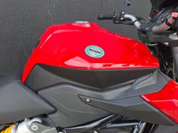 2014 Benelli BN600R RED