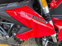 2014 Benelli BN600R RED