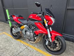 2014 Benelli BN600R RED