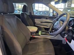 2021 Kia Carnival S