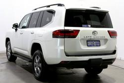 2022 Toyota Landcruiser VX