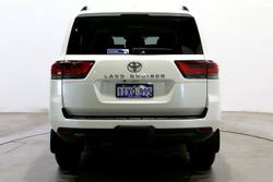 2022 Toyota Landcruiser VX