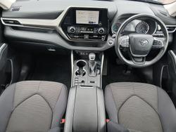 2024 Toyota Kluger GX