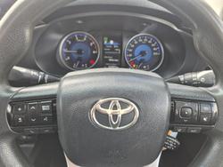 2019 Toyota Hilux SR