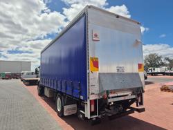 2025 Isuzu Trucks FVR170-300 AUTO LWB (MY25) 12 Pallet Tautliner and Lift