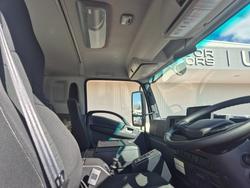 2025 Isuzu Trucks FVR170-300 AUTO LWB (MY25) 12 Pallet Tautliner and Lift