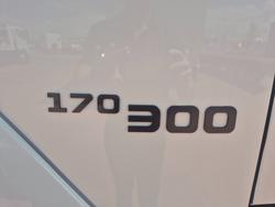 2025 Isuzu Trucks FVR170-300 AUTO LWB (MY25) 12 Pallet Tautliner and Lift