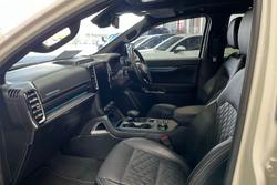 2023 Ford Everest Platinum