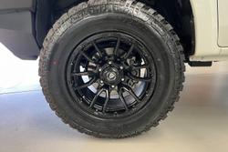 2022 Mitsubishi Triton GLX