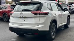 2026 Nissan X-TRAIL ST T33 MY26 Everest White