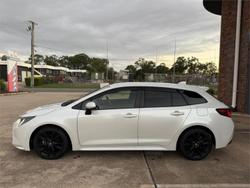 2022 Toyota Corolla Touring WxB Hybrid