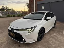 2022 Toyota Corolla Touring WxB Hybrid