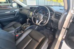 2022 Nissan X-TRAIL ST-L