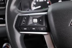 2023 Mitsubishi Outlander ES