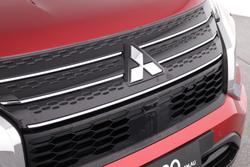 2023 Mitsubishi Outlander ES