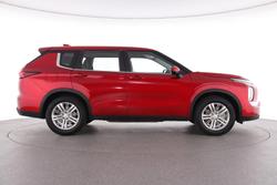 2023 Mitsubishi Outlander ES