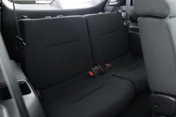 2023 Mitsubishi Outlander ES