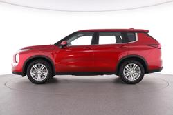 2023 Mitsubishi Outlander ES